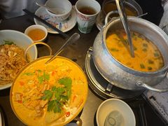 -大头虾越式风味餐厅(光明广场店)