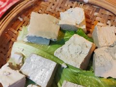 -贵府酸汤牛肉火锅·贵州老字号(飞山街店)
