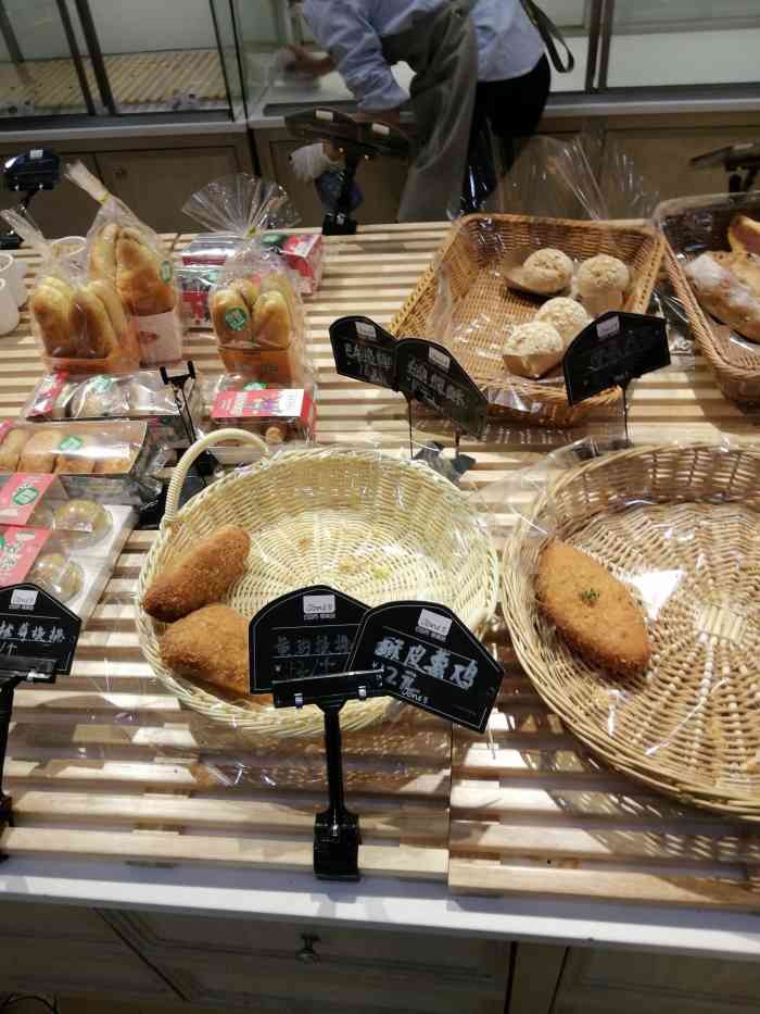 欧文西点(江北万达店)-"我最爱的面包店 超级好吃差不多全都吃遍了...