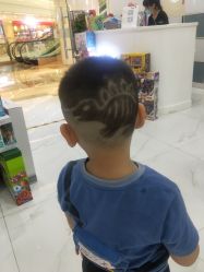 -Oh my head儿童理发(绿地·新田360店)