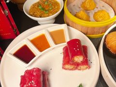 -蝴蝶里·粤菜·点心(滨江龙湖店)