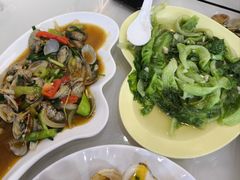 -覃记海鲜美食餐厅