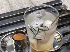 -无牌咖啡&酒馆