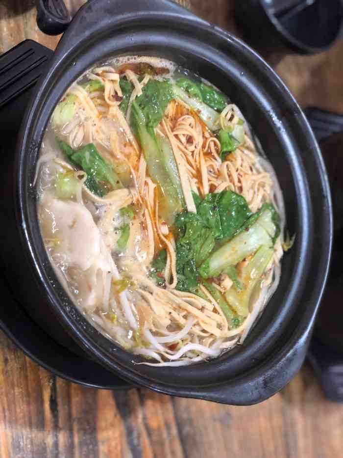 米之源过桥米线(时代中心店)-"已经在他家吃了很多次米线了,常点金针