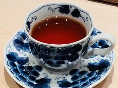 红茶-Ginza Onodera 鮨(外滩十八号店)