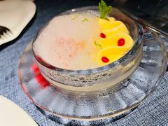 -弦月窗LUNETTE BY AMANDA(复兴路店)