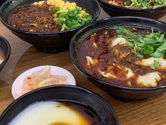 -耙豌豆重庆小面