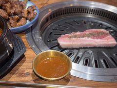 -明洞阿姨·韩式酱蟹烤肉·创意料理(三元桥店)