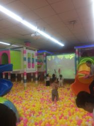 -孩子王(盐城宝龙广场店)