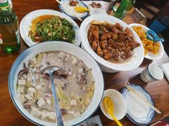 -美达尔烧烤海鲜家常菜(泰山路店)