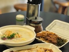 荔湾艇仔粥-卓粤拉肠(红庙店)