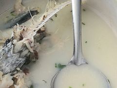 -天乐农家鱼头王(天目湖店)