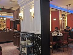 -新白鹿餐厅(百联中环店)