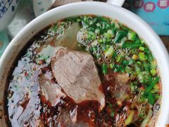 -吾穆勒蓬灰牛肉面·清真(北滨河中路店)
