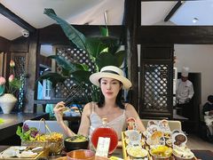 -菌自由丨野生菌火锅特色庭院餐厅(丽江古城店)