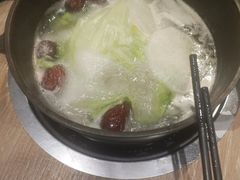 -呷哺呷哺(新世界百货望京店)