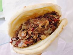 浓香驴肉火烧-闫家驴肉老店(华电一校店)