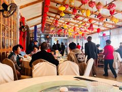 -年辉渔村·非遗传承餐厅(新丰江店)