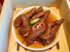 百合酱汁蒸鸡爪-馋遇江南·精致湖景雅宴(东方之门店)