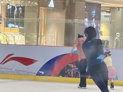 -全明星滑冰俱乐部(万象城店)