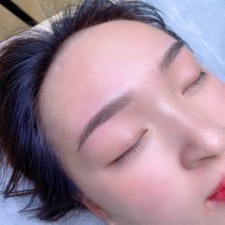 -轻妆Feel·半永久纹眉眼线