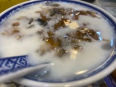 牛奶桃胶加椰奶-双喜老铺(人民广场店)