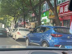 -覃肥叔桂林米粉(粮道街店)