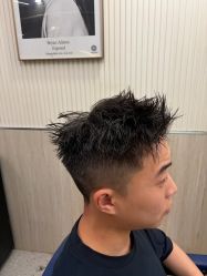 -PE SALON