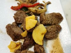 铁板牛排-红叶日料·放题·海胆·定食(星海店)