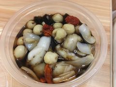 莲子百合龟苓膏-梧州双钱龟苓膏(丽港航母店)
