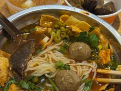 -柳州肥姨妈大骨螺蛳粉(江宁万达店)