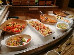 -咖啡苑自助餐厅·中国大饭店