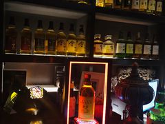 -OX BAR 拉培耶小镇(大连老街店)