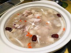 原味椰子鸡汤-龙泉人椰子鸡.糟粕醋.海南菜(三亚旗舰店)