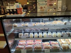 -红宝石·鲜奶小方·海派西点房(肇嘉浜店)