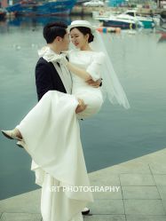 -纪梵希旅拍婚纱摄影(大连总店)