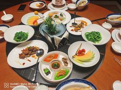 -翕间食·精致淮扬菜(江苏大剧院店)