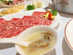 招牌松茸清汤底-洋房火锅(新天地店)