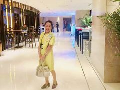 -上海龙之梦万丽酒店