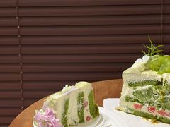 -花花卷卷·鲜食蛋糕(泉屋店)