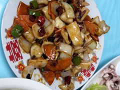 -崴海渔村(虹梅路店)