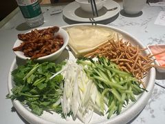 -关东小磨东北菜(漕河泾印象城店)