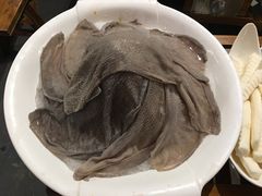 极品鲜毛肚-好汉锅园林秘制老火锅 柴火霸王鸡(金沙店)