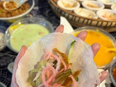 -包整·丝娃娃(一览甲秀楼风景店)