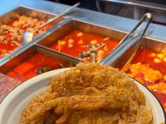 -丽丽三鲜螺蛳粉(田林路店)
