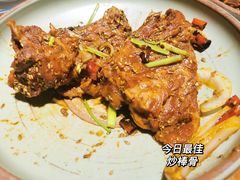 -95号酱骨·一块豆腐(展春园西路店)
