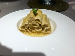 -御花园·粤菜·海鲜火锅(中山公园店)