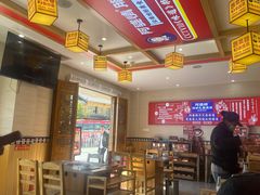 -阿婆情腊排骨火锅(金虹路店)