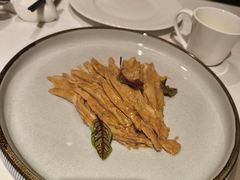 -贝勒爷·酥不腻烤鸭