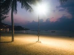 -卡马拉海滩